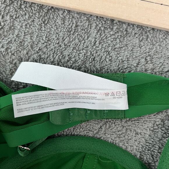 Out From Under Balconette Bra Womens Size 34C Green Underwire Unlined NEW - Picture 6 of 6